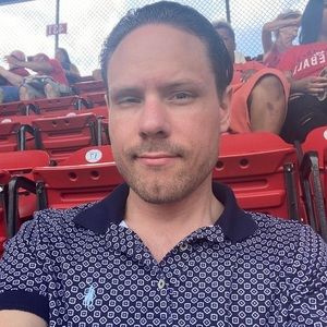 Meet your Posher, Alex